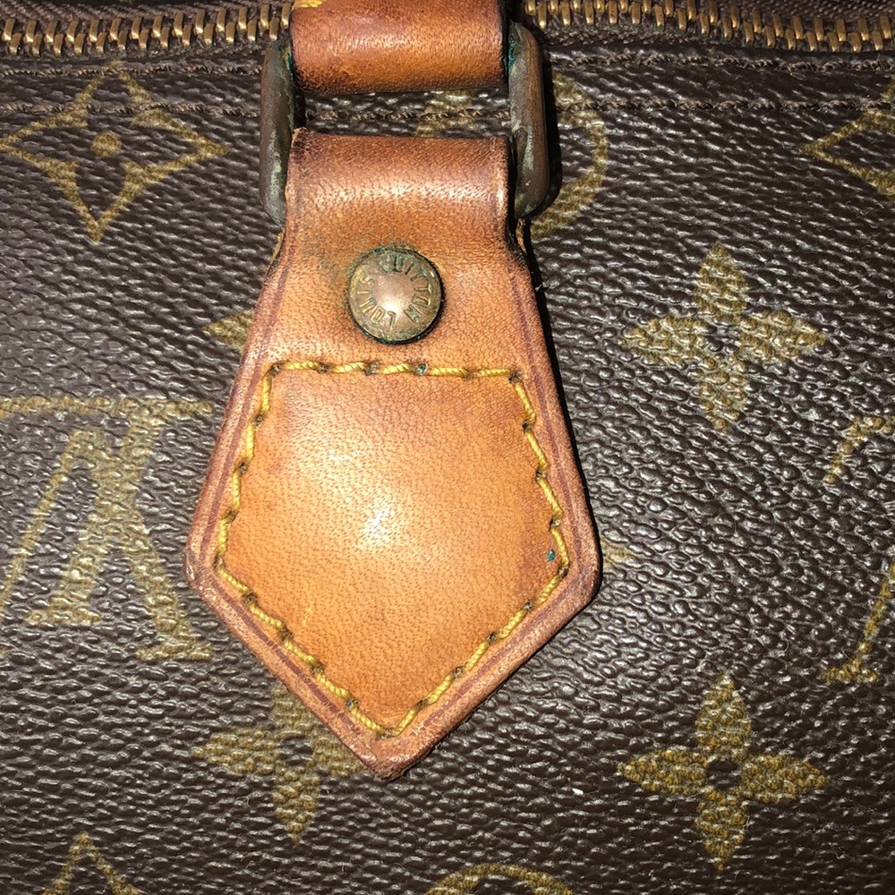 LOUIS VUITTON LV Monogram Mini Speedy 25 Boston Bag w/ LV Dust Bag, Lock & Key - Picture 11 of 17